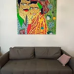 Ein Schoenes Studio-Apartment In Oststadt